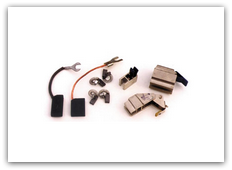 Sběrací kartáče, komůrky pro motory posuvů i vřeten.